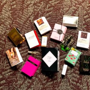 Sampler fragrance set of 15 luxury scents